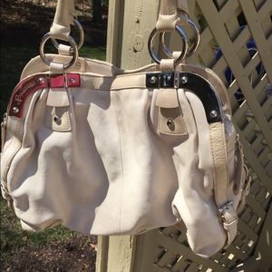 B. Makowsky Shoulder leather bag beige